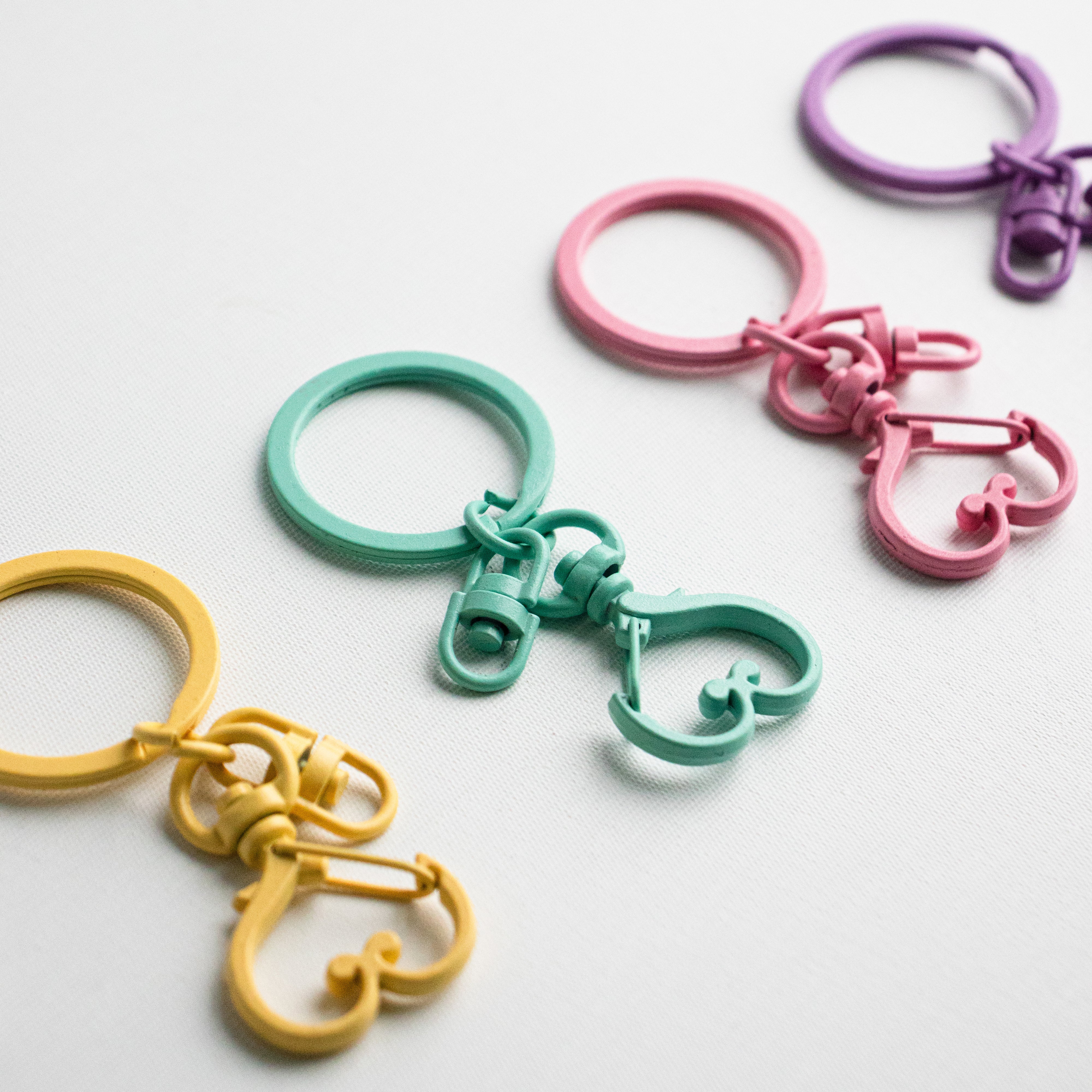 Key Rings Colored Heart Color Key Ring – Yarn-a